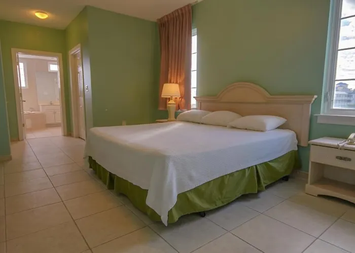 Americana Princess Suites/condos *