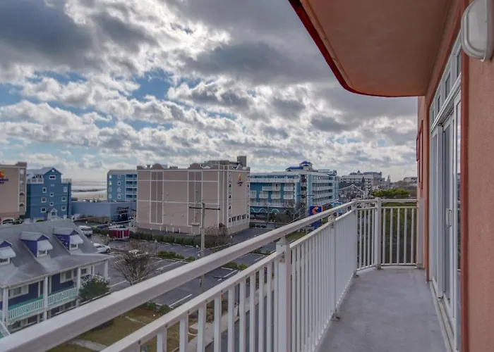Americana Princess Suites/condos