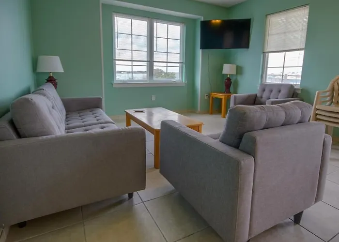 Americana Princess Suites/condos